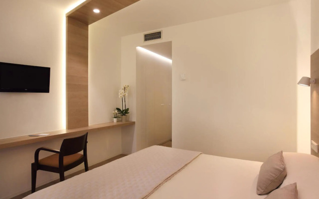 Hotel Carlos l