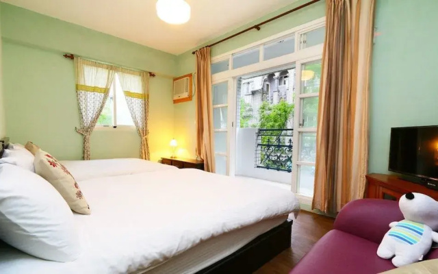 Aqua B&B