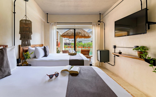 Caribbean Paradise Hotel & Spa - 5th Avenue