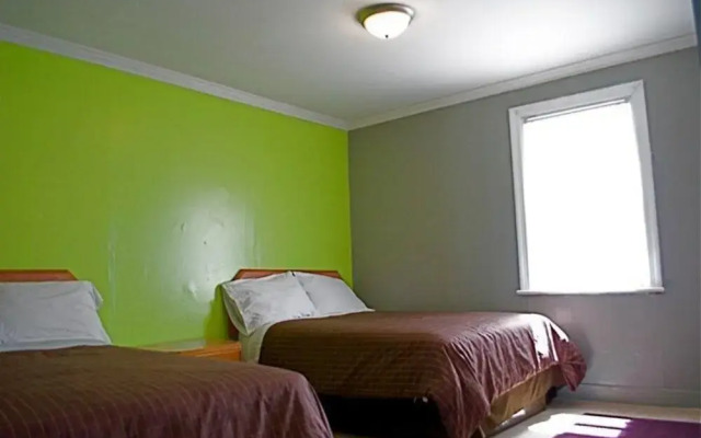 Boardwalk Hotel Charlee & Beach House Rentals