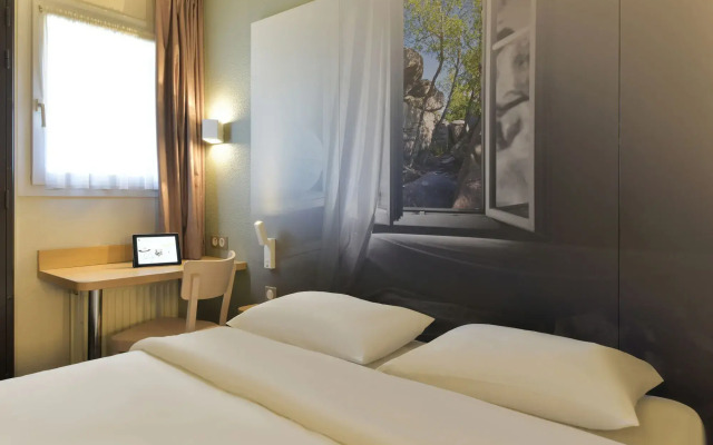 B&B HOTEL Clermont-Ferrand Le Brézet Aéroport
