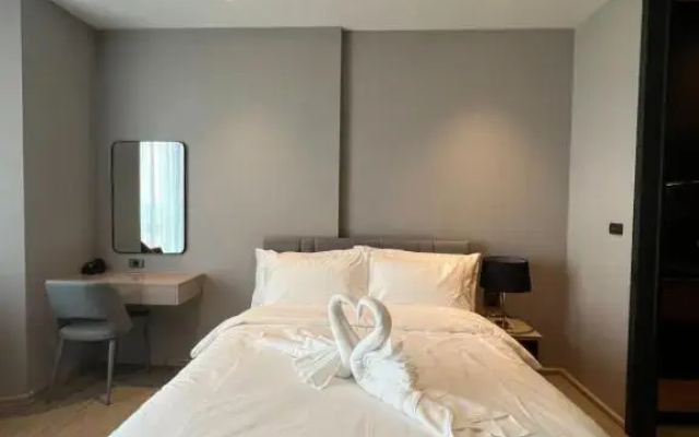 Edge Central Pattaya Condo