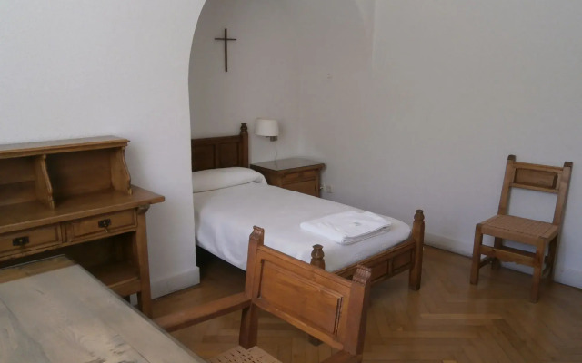 Hospedería Santa Cruz