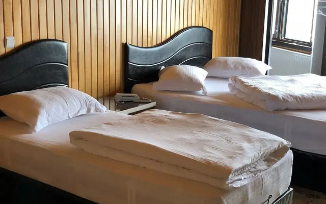 Aymeydani Hotel