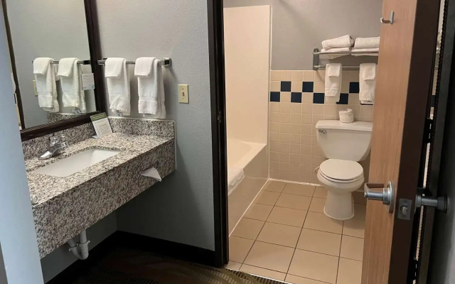 Americinn Republic