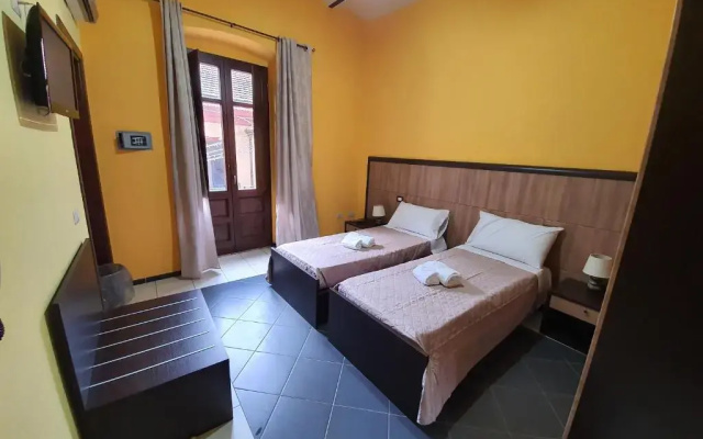 B&B 13