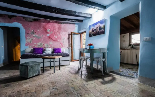 Giamevi House