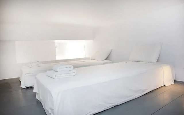 Bellevue Studio - Boutique Studio in Naousa