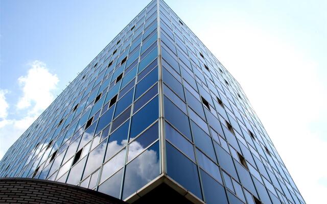 Best Western Blue Tower Hotel вид на фасад