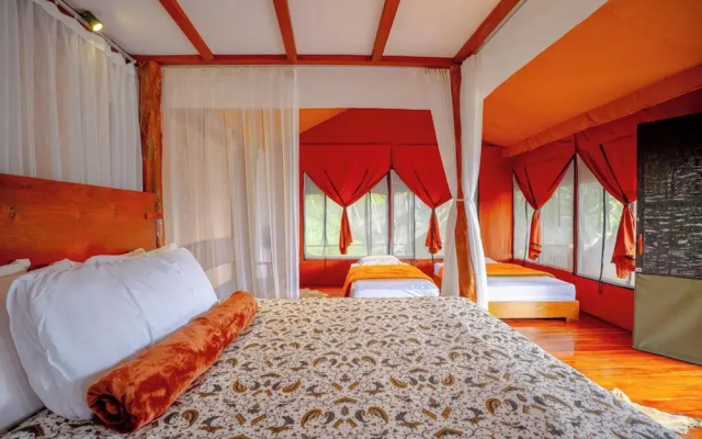 Sang Giri - Mountain Glamping Camp