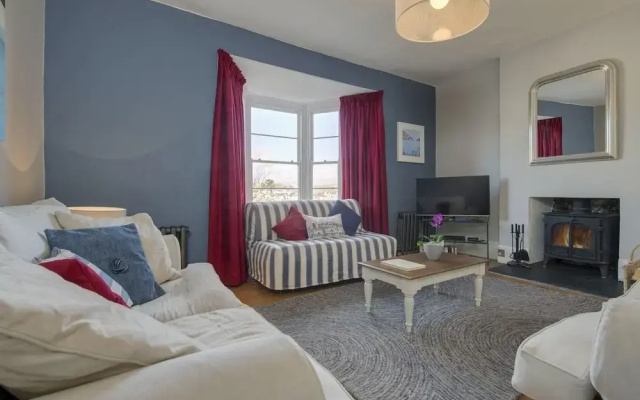 Regatta House
