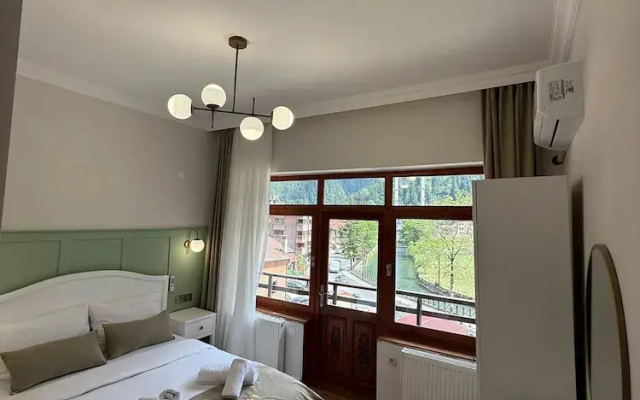 Mavro Uzungöl