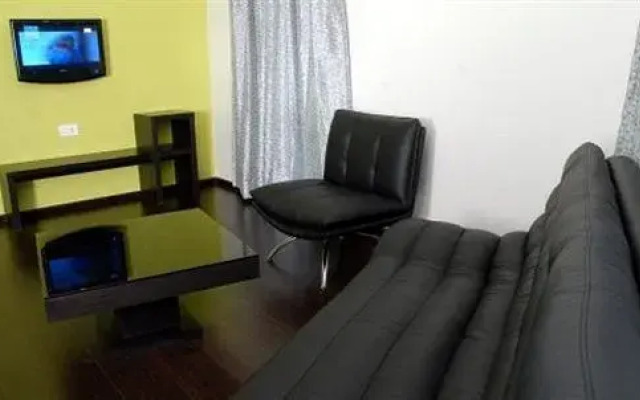 Clarks Inn Suites Pune