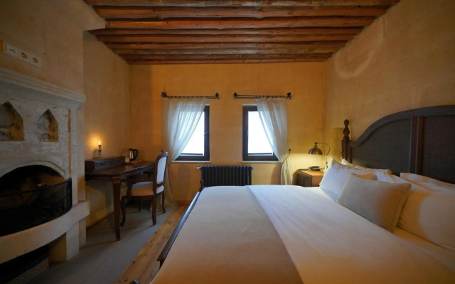 Maya Cave Hotel