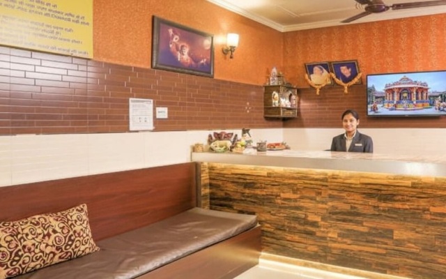Shri Sai Guest House - Opp Azadpur Main Mandi