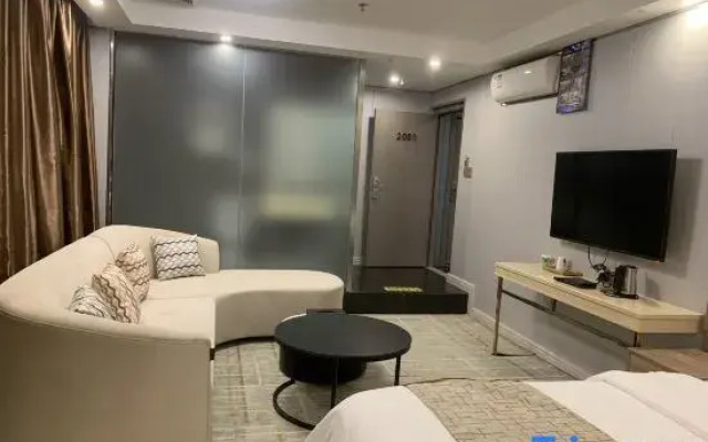 Huajun Yuyue Hotel