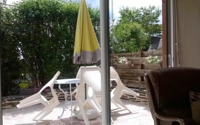 House With 2 Bedrooms in Le Cloître-saint-thégonnec, With Terrace and