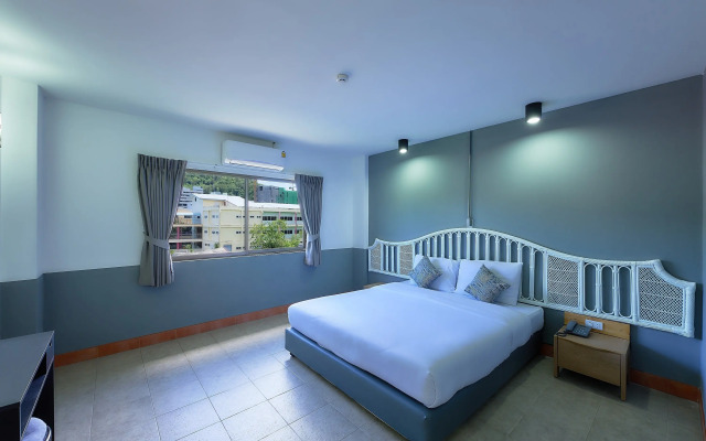 Nora Bukit Hotel By Zuzu