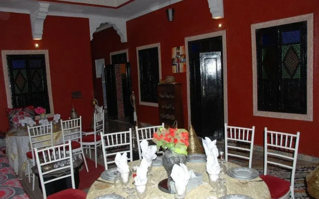Kasbah Red Castel Hostel