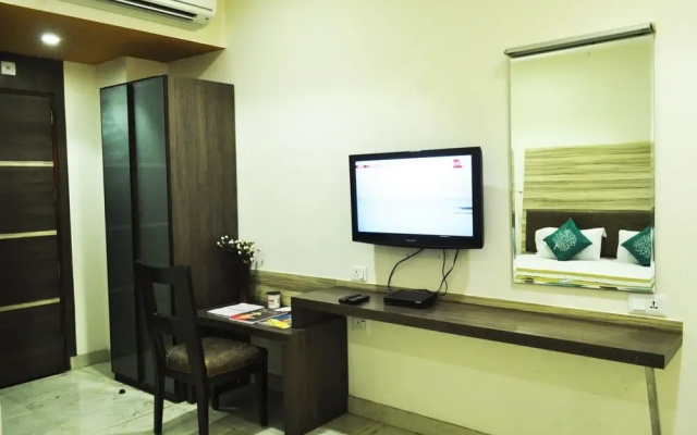 OYO 638 Hotel Maharaja Residency