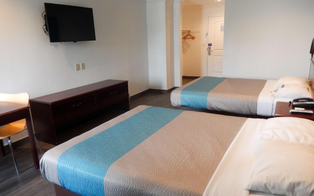 Rodeway Inn