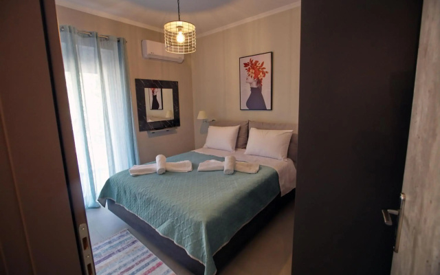 Matoulas Luxury Apartment