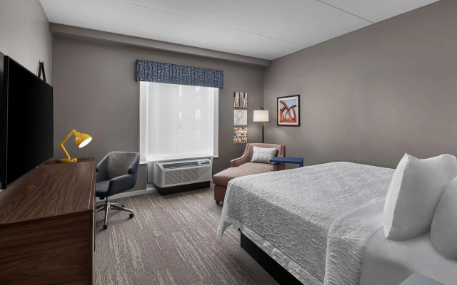 Hampton Inn Boston Woburn