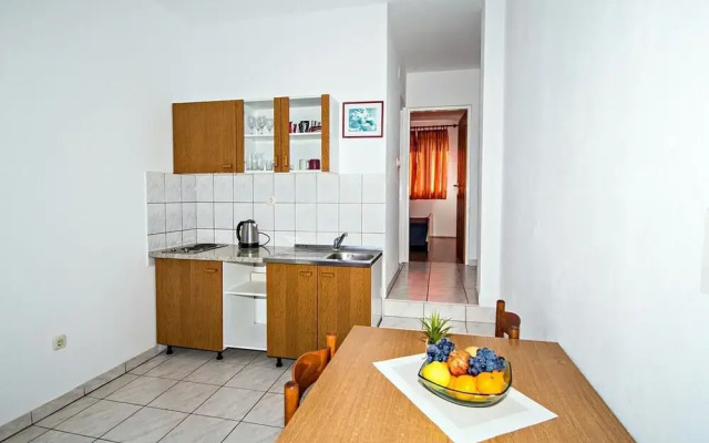 Zdenka - 70m From sea - A3