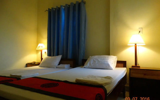 Yellow House Homestay