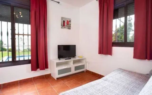House Helmut Nerja