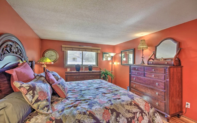 Private Dock, Waterfront Views! Sunrise Beach Home
