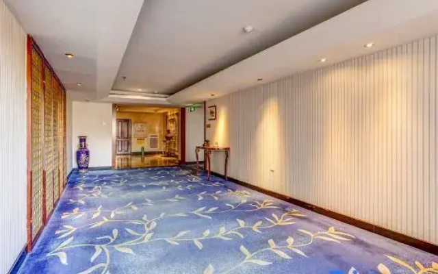 Kunlun Hotel