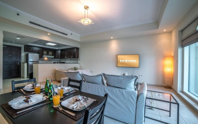 1B-Churchill-303 by bnbme homes