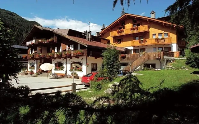 Hotel Camoscio