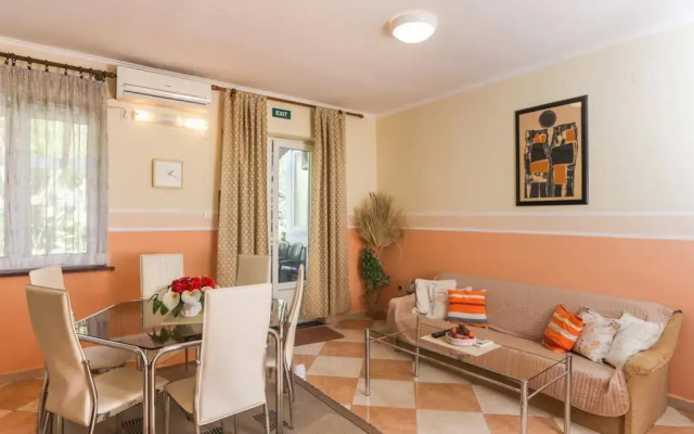 Apartments Nicol