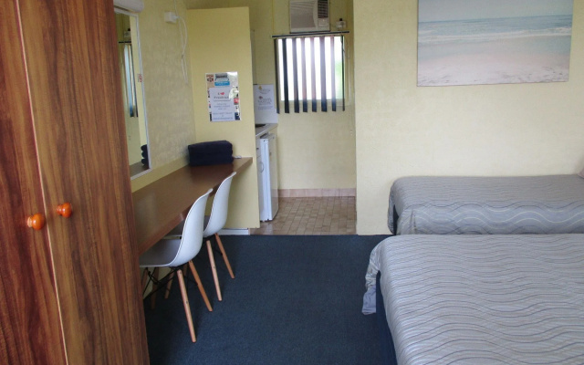 South Seas Motel