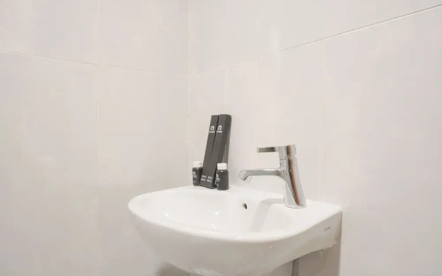Cozy Studio At 32Th Floor Evenciio Margonda Apartment