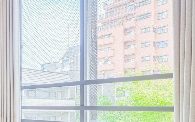 Ken's Place Minami-Azabu