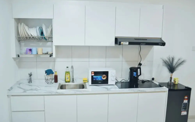 KLIA Airport Homestay 18 Horizon Suites