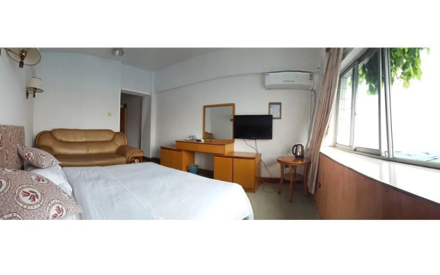 Chongqing Jiangyuan Hotel