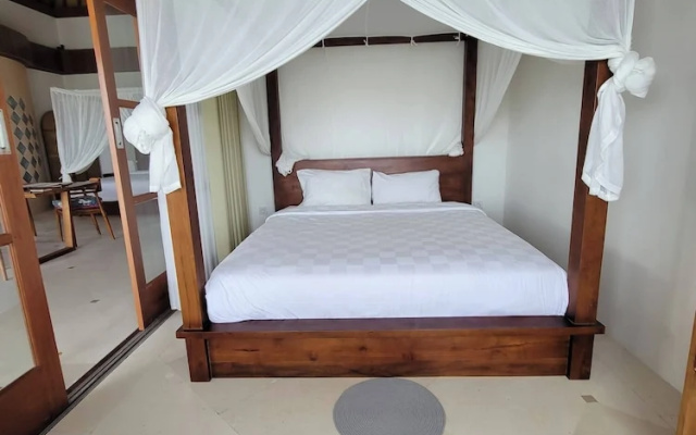 Uluwatu 3 Bed Luxury Villa-pool-magic Ocean Views