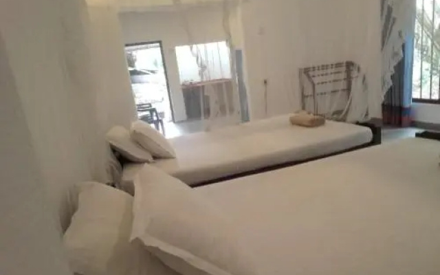 Thusara Guesthouse