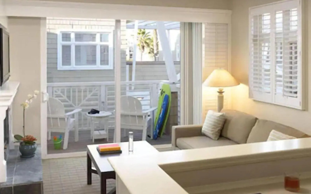 Beach House Hotel at Hermosa Beach