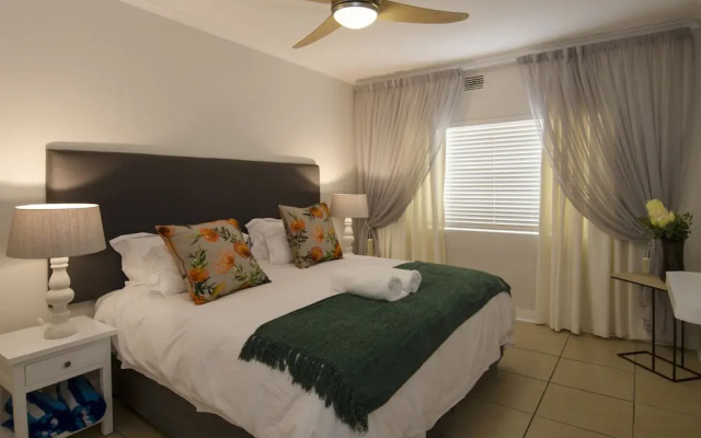 B5 Surfside