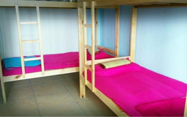 Tiantai International Youth Hostel