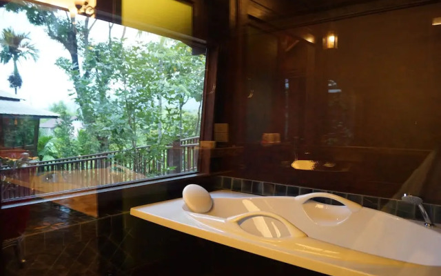 Bantunglom Resort