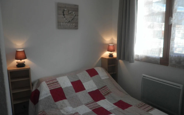 Lou Services Apartment THB51 LSI 001