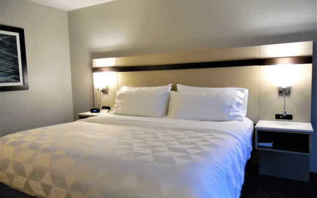 Crowne Plaza Bloomington-normal