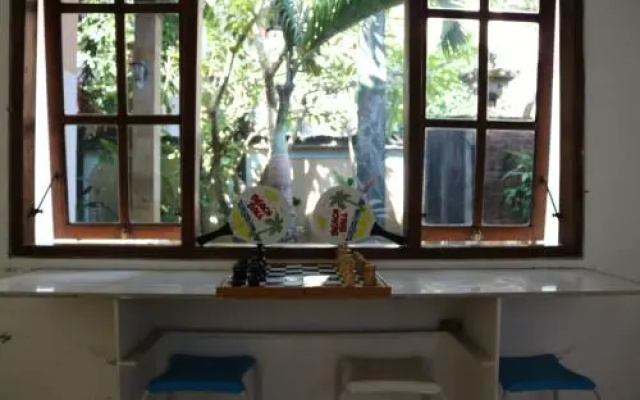 Beachbums Berawa Hostel