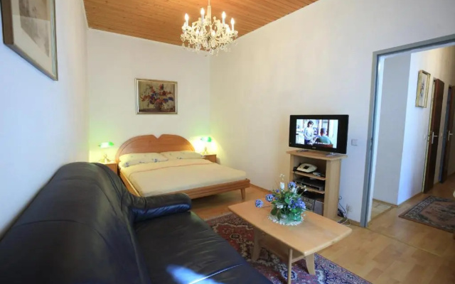 Mozart Apartments
